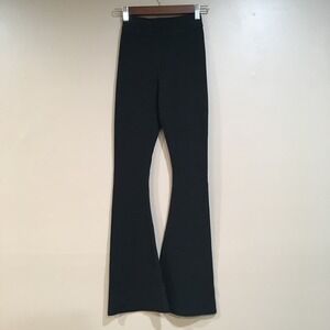 Offline by Aerie Hi Rise Flare Leggings Women XS Black Pant Pockets Textured Gym